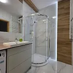 Tobaco - Apartamentylove, Garaz, Nowoczesny, Centrum, Balkon, Self Check - In, F-vat Apartment