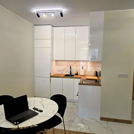 Tobaco - Apartamentylove, Garaz, Nowoczesny, Centrum, Balkon, Self Check - In, F-vat